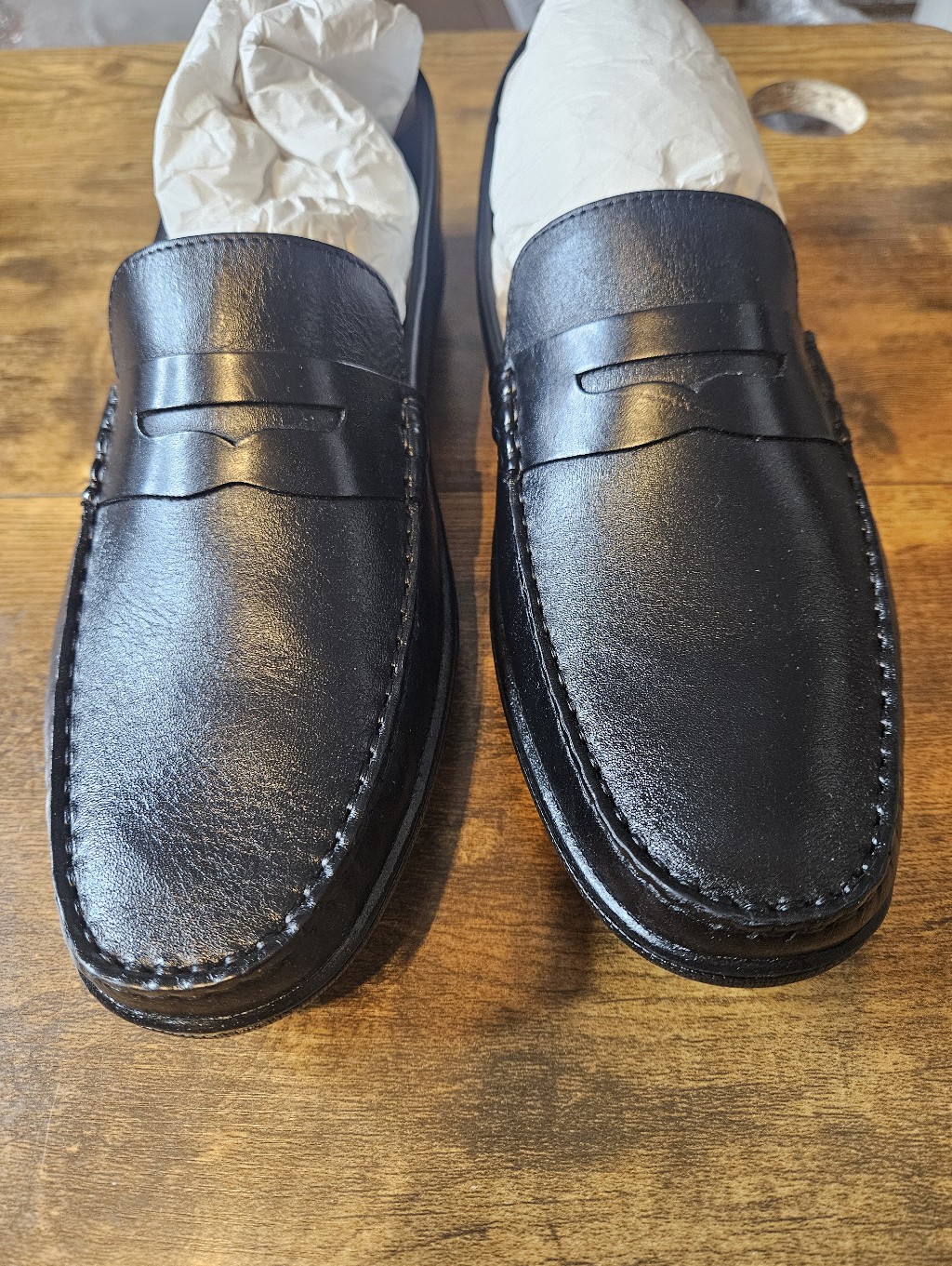 Johnston & Murphy Nichols Mens 8.5 M Penny Loafers Black Leather New Damaged Box — image 2 of 8